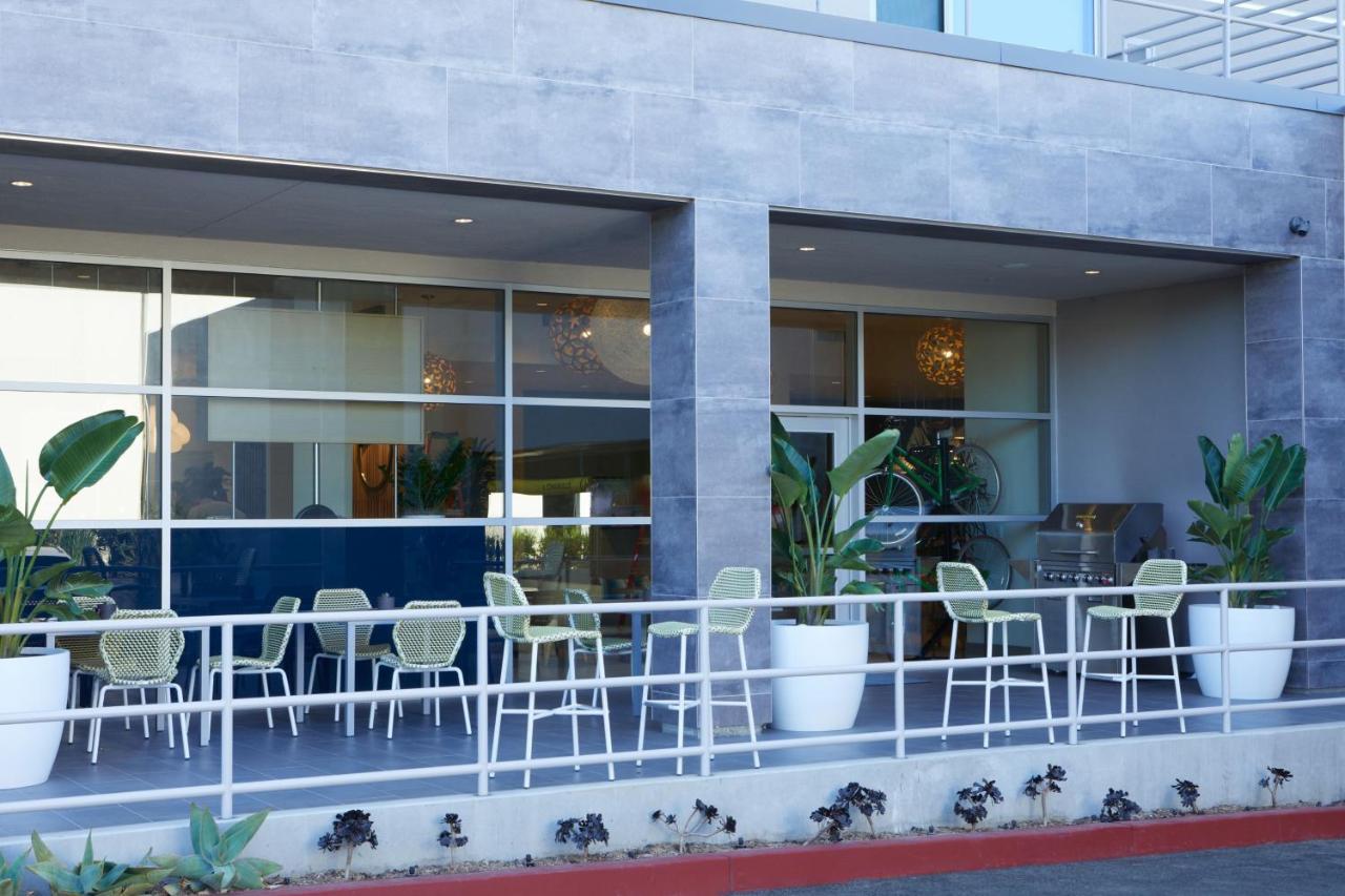 Hotel Element