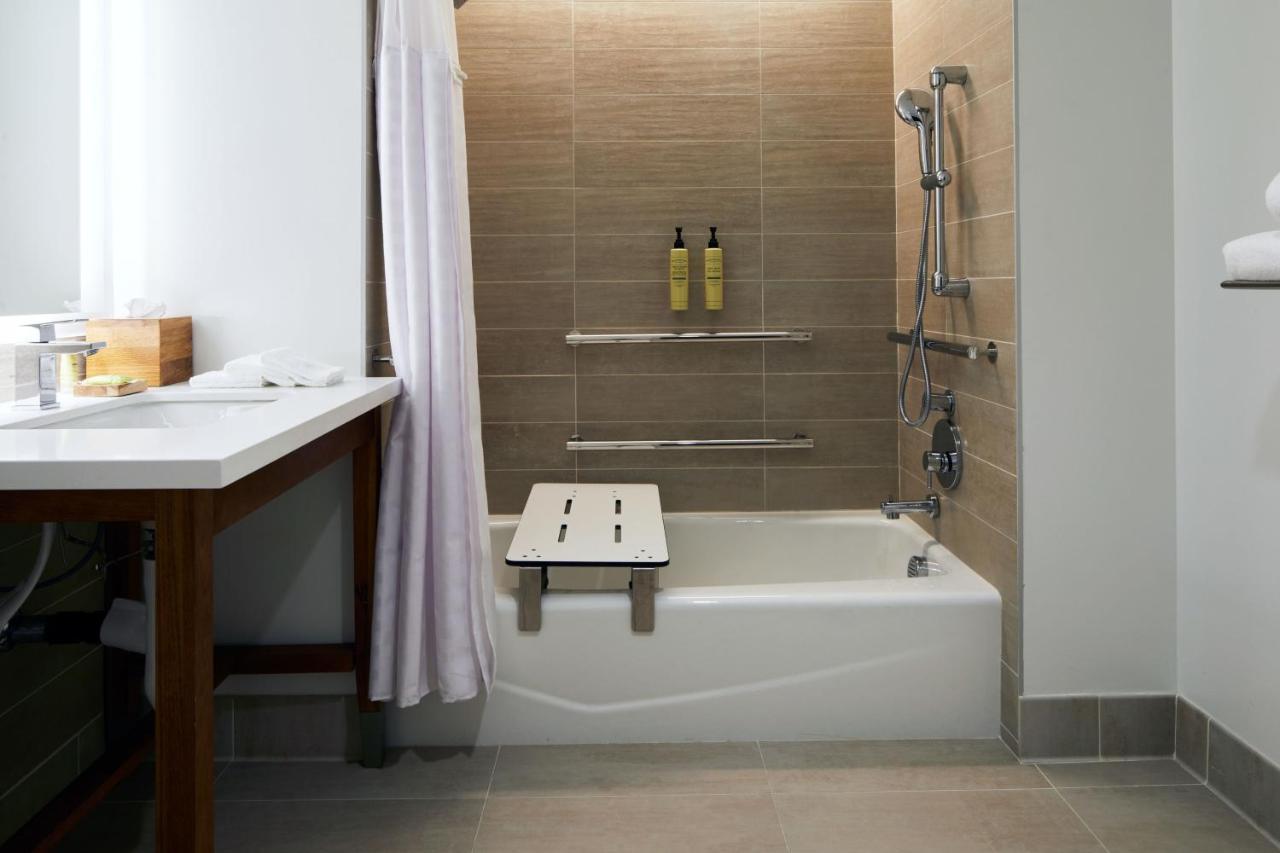 Element Hotel